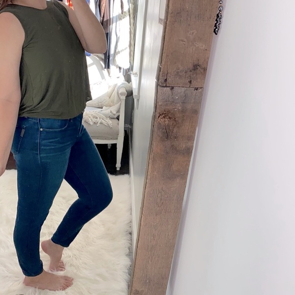 Lulus small olive green top - Picture 1 of 6